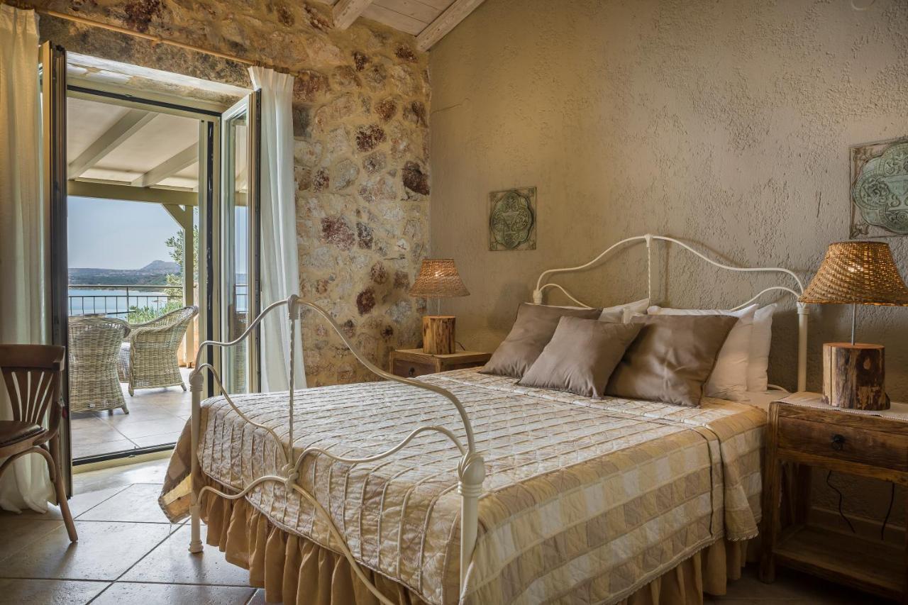 Unique Kefalonia Kalou Cottage Lourdata  Exterior foto